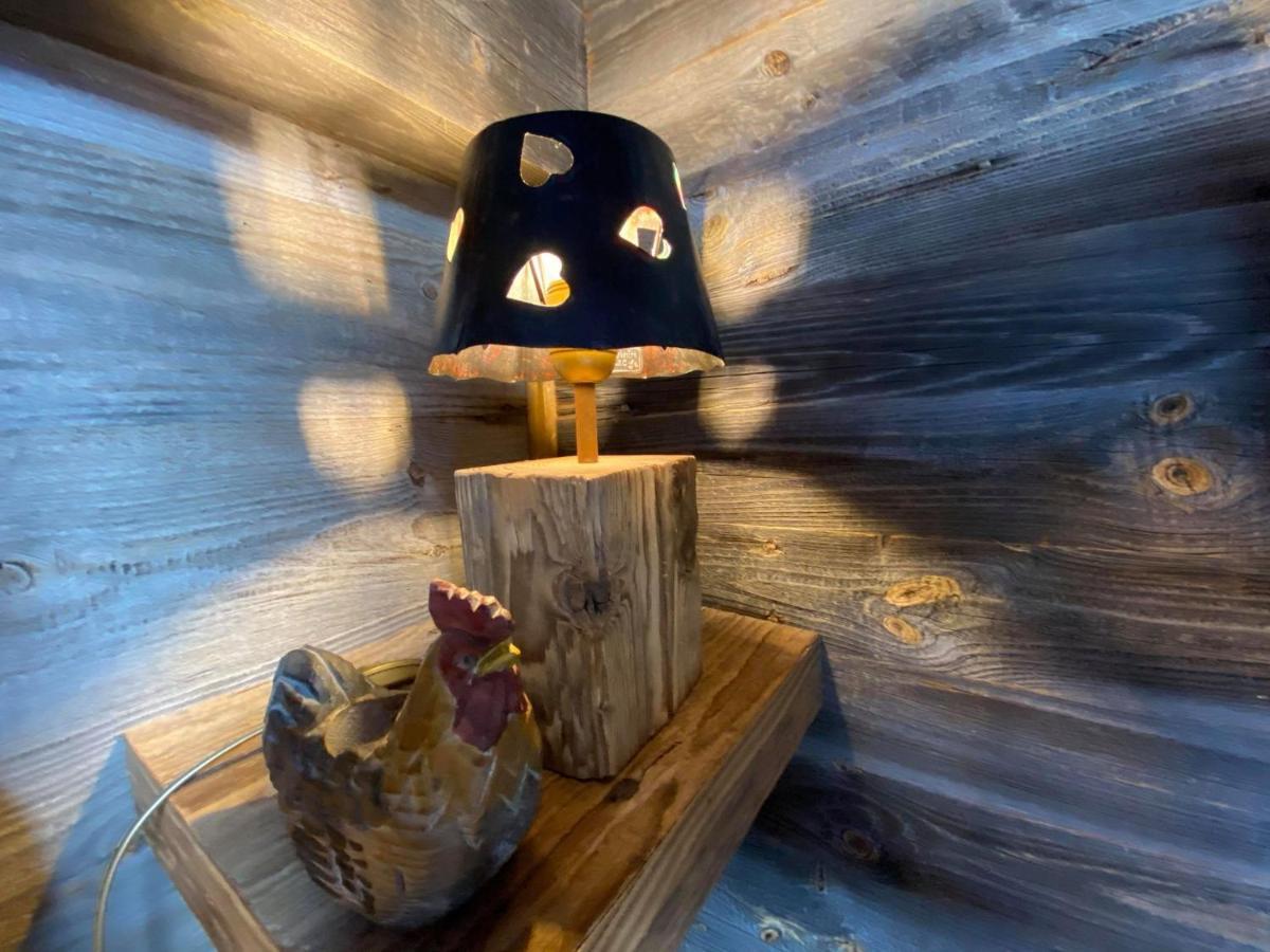 Micro-Lodge, Le Petit Nid D'Amour Montriond Exteriér fotografie