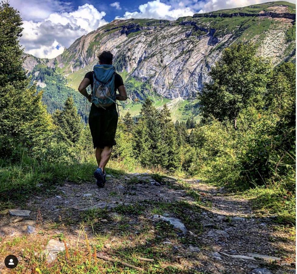 Micro-Lodge, Le Petit Nid D'Amour Montriond Exteriér fotografie