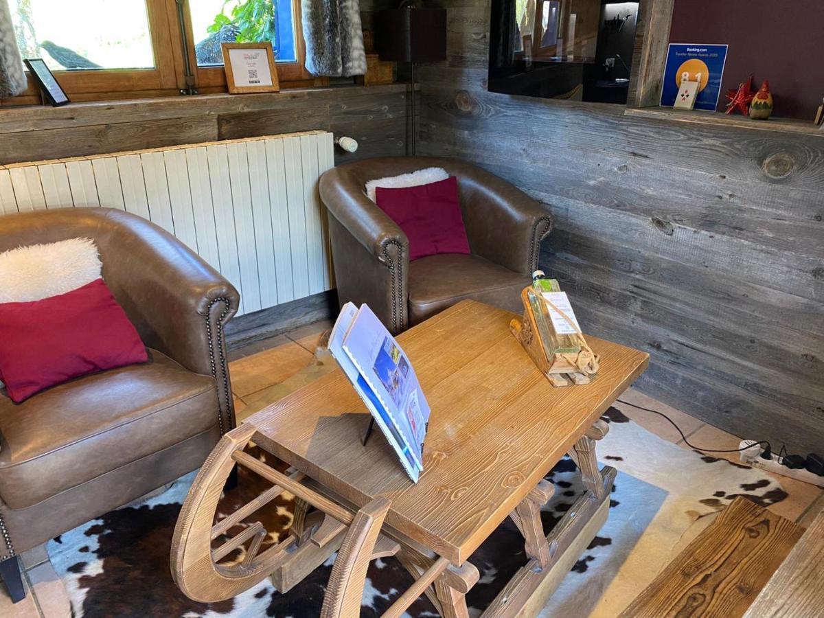 Micro-Lodge, Le Petit Nid D'Amour Montriond Exteriér fotografie