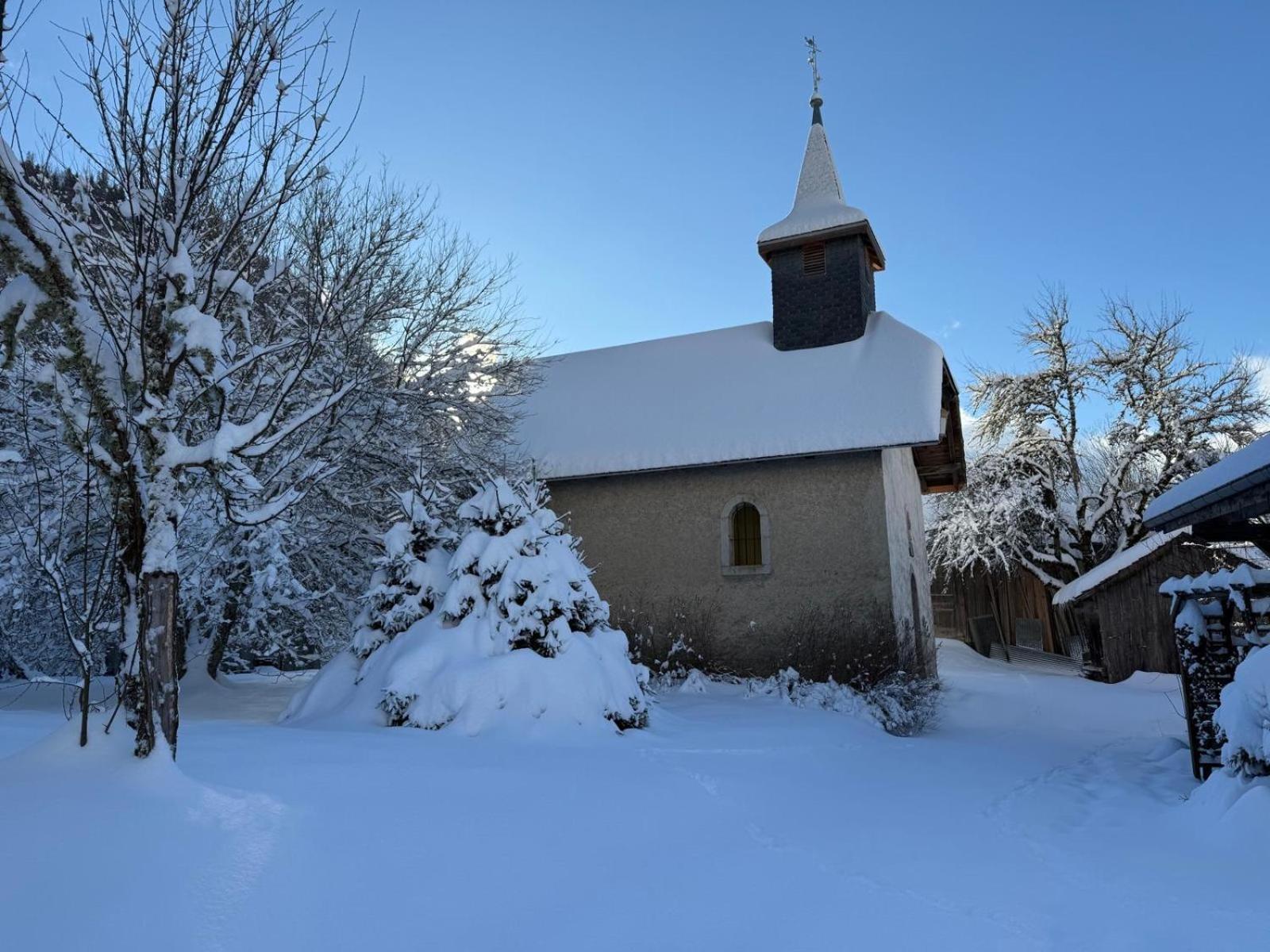 Micro-Lodge, Le Petit Nid D'Amour Montriond Exteriér fotografie