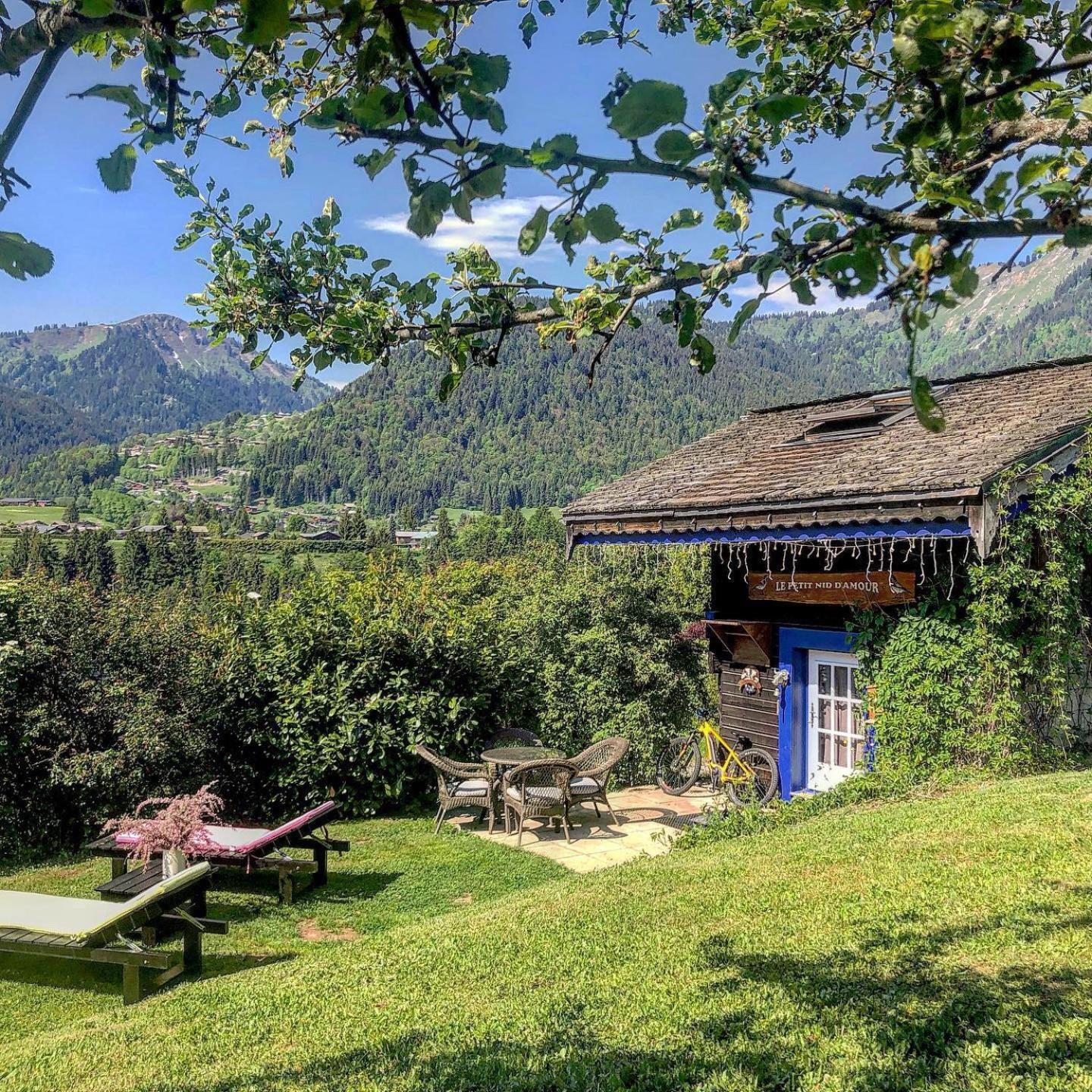 Micro-Lodge, Le Petit Nid D'Amour Montriond Exteriér fotografie